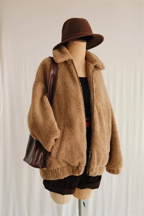 Urban Outfitters Peluş Mont